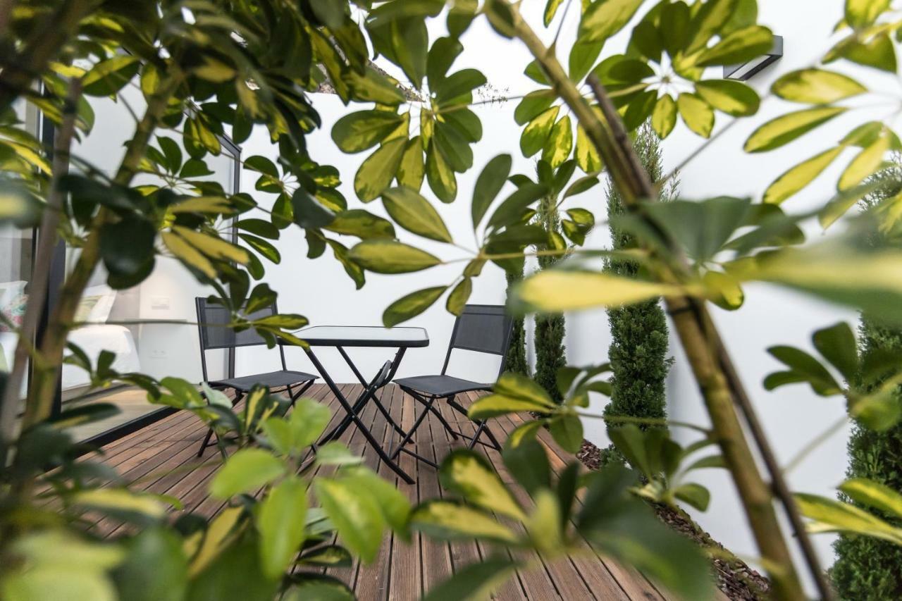 Azaleas Guest House Ribeira Cha Esterno foto