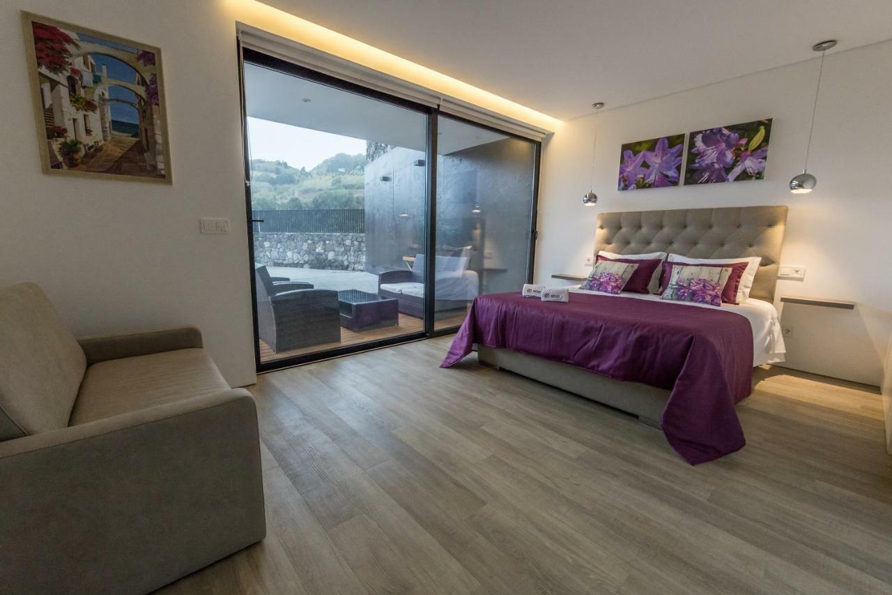 Azaleas Guest House Ribeira Cha Esterno foto