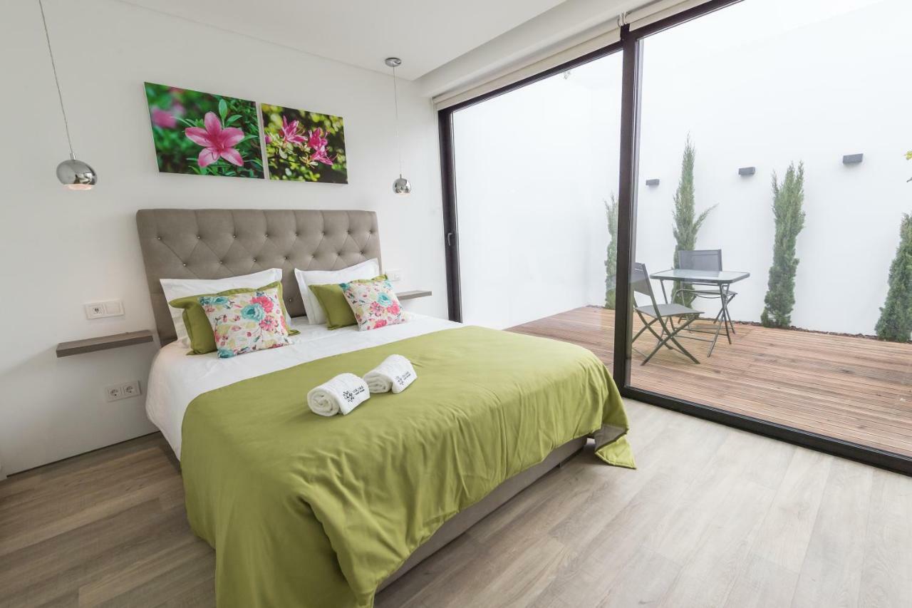 Azaleas Guest House Ribeira Cha Esterno foto