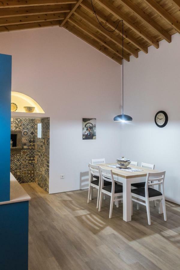 Azaleas Guest House Ribeira Cha Esterno foto